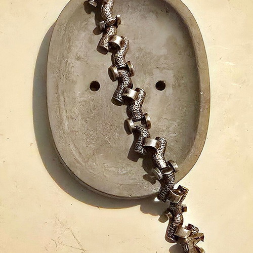 Handmade concrete soap dish, minimal aesthetic