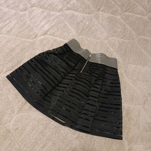 Taily Weili skirt like new, size M 38 10