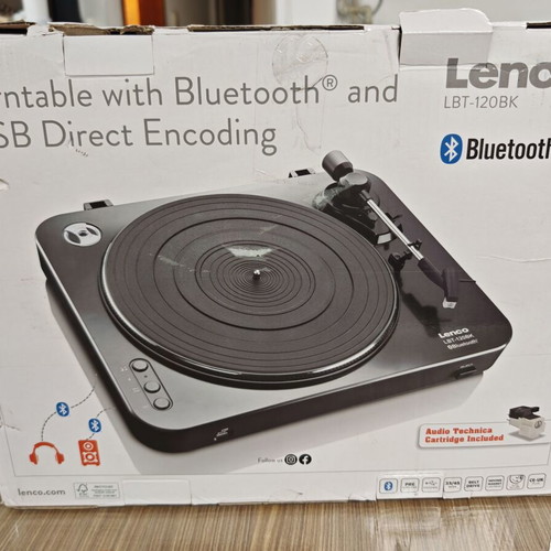 Lenco LBT-120BK turntable with Bluetooth and USB recording, Audio-Technica