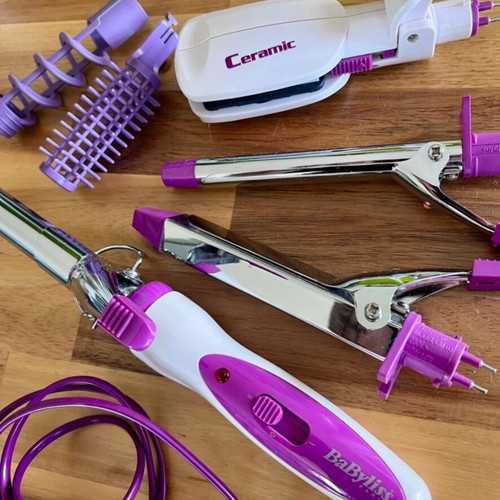 Babyliss hair styling set with curling iron and crimper attachments
