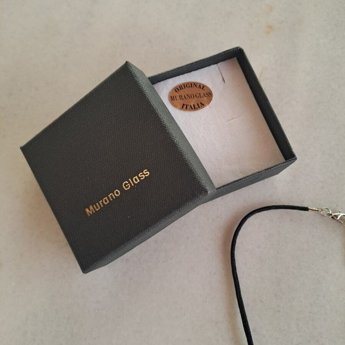 Murano Glass Necklace with Millefiori Pendant and Box, new