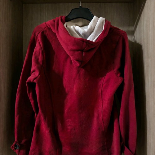 Red lightweight hooded jacket with pockets size M like new