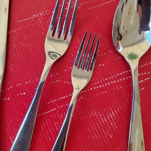 Villeroy & Boch cutlery set of 5, silver color, new