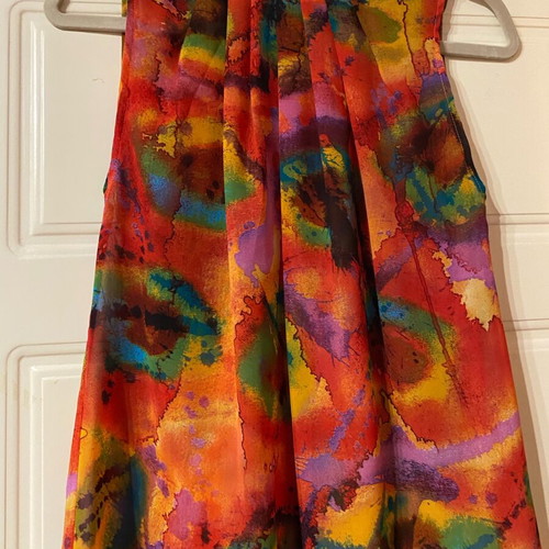 Anonima sleeveless women's blouse colorful like new