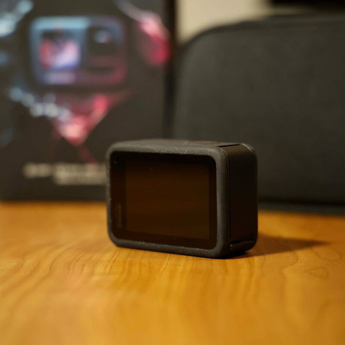 Gopro Hero 9 Black like new with genuine accessories and case