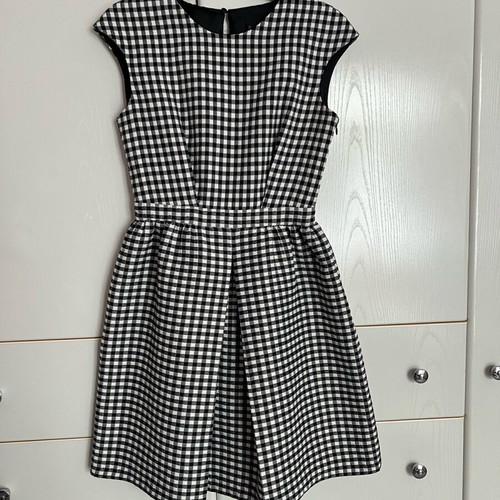 Zara women's dress used, lined, size S