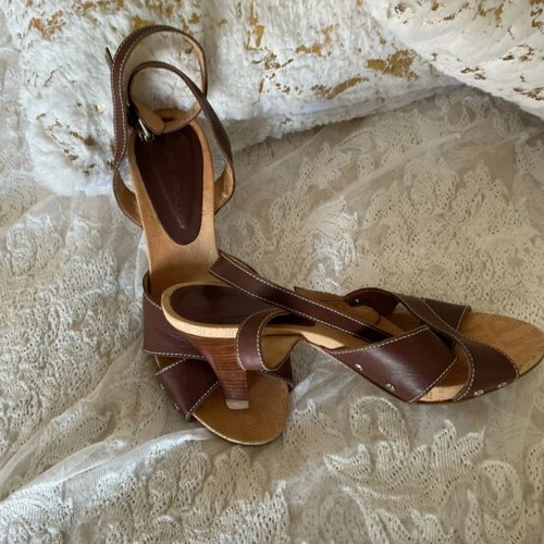 Leather sandals size 40 like new, brown