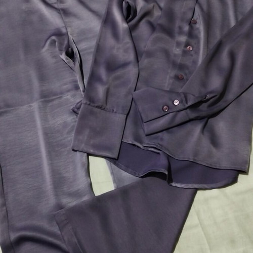 Shirt and pants set used, lilac color, ideal for height up to 1.60m