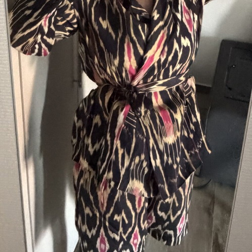 Momoni Cristal Jacket and Shorts Set new, colorful
