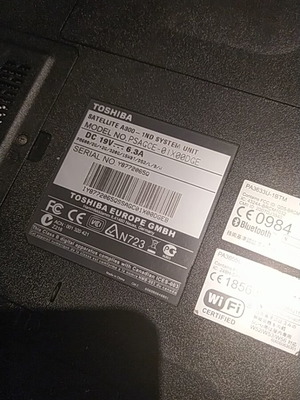 Toshiba Satellite A300-1ND laptop μεταχειρισμένο για ανταλλακτικά χωρίς δίσκο και μνήμη