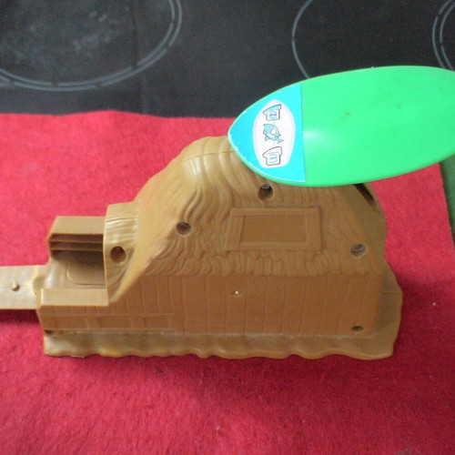 Hot Wheels City Shark Beach Battle launcher section