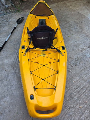 Feelfree Moken 10 Kayak used with aluminum paddle, 3.15m length