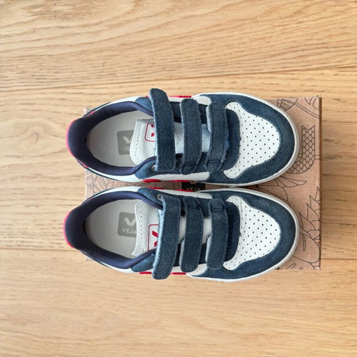 Veja sneakers with velcro, leather and suede, like new size 27