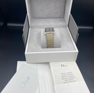Γυναικείο Ρολόι CHRISTIAN DIOR Ladies Swiss quartz με δερμάτινο λουράκι