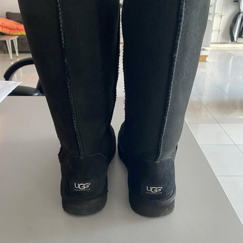 Ugg Classic Tall boots black size 38 like new