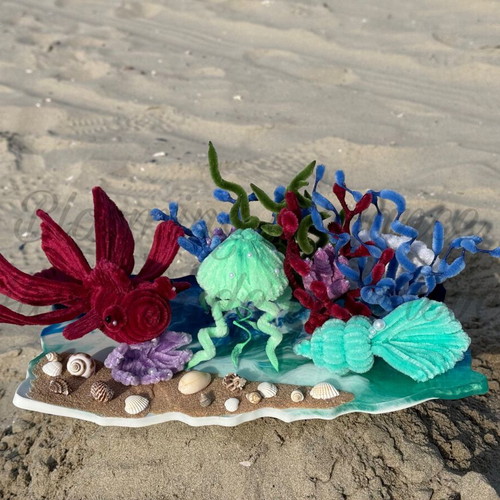 Handmade sea bottom custom made from plush wire