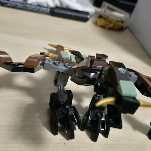 Lego Ninjago 70599 Cole's Dragon used, missing figure, wing loose