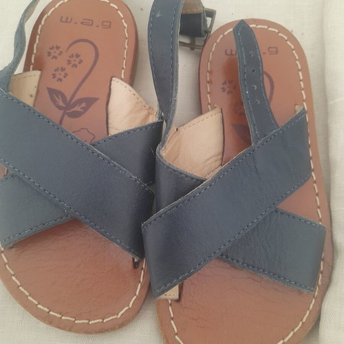 Wag leather children's sandals size 24 used, blue