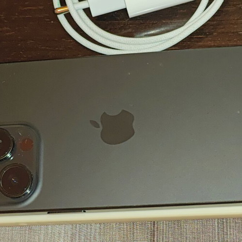 iPhone 15 Pro Max like new, 256GB, dual SIM, black