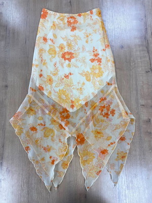 Y2K skirt with floral print