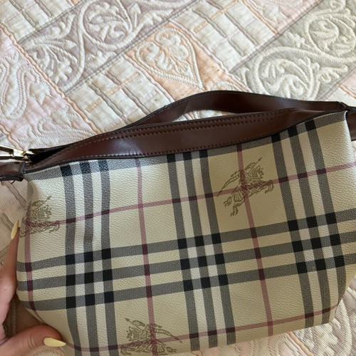 Burberrys shoulder bag like new, beige and brown