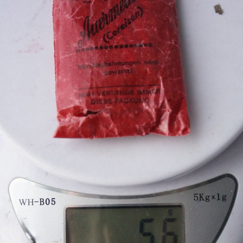 Auermetall sealed packet with 100 Austrian lighter flints from 1960s new