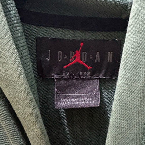 Jordan hoodie like new, green, size M with hood and pockets