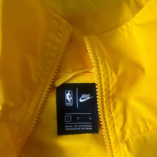 Lakers jacket waterproof new, size large, unisex