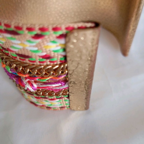Adjustable bracelet