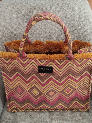Sorena handmade τσάντα ώμου ελαφρώς μεταχειρισμένη