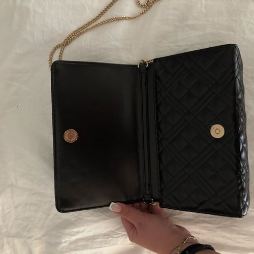 Moschino crossbody bag like new, black authentic