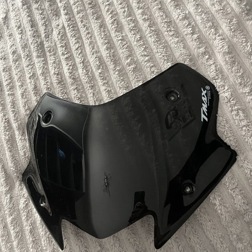 Tmax 530/560 motorcycle windscreen like new