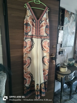 Summer jumpsuit like new, XL size, back zipper design