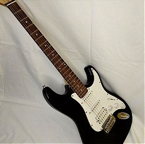 Ηλεκτρική κιθάρα μαύρη ασπρη