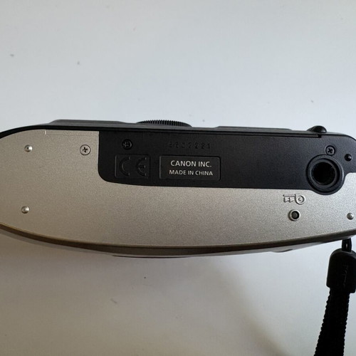 Canon Sure Shot 76 Zoom Date AF film camera with Kodak Gold and Philips battery