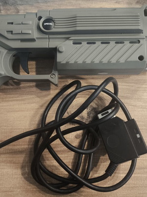 Predator Logic 3 Lightgun για Sony PS1 μεταχειρισμένο, σε καλή κατάσταση