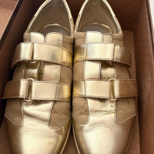 Gucci sneakers like new, gold, adjustable straps, size 40