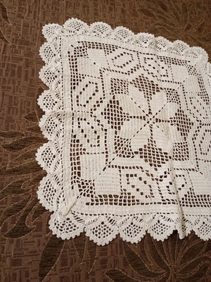 Handmade doily like new