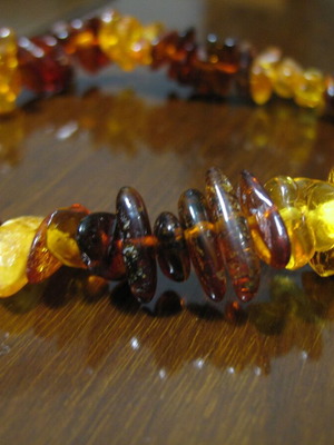 Handmade anklet new with amber
