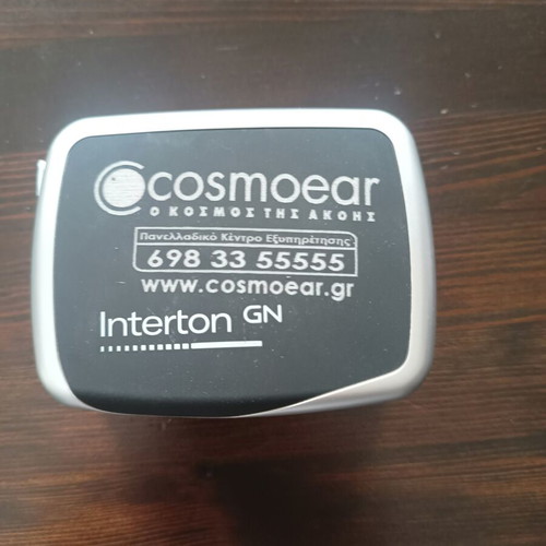Hearing aids like new, bought in 2023