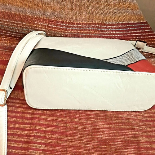 Shoulder bag like new, white multicolor