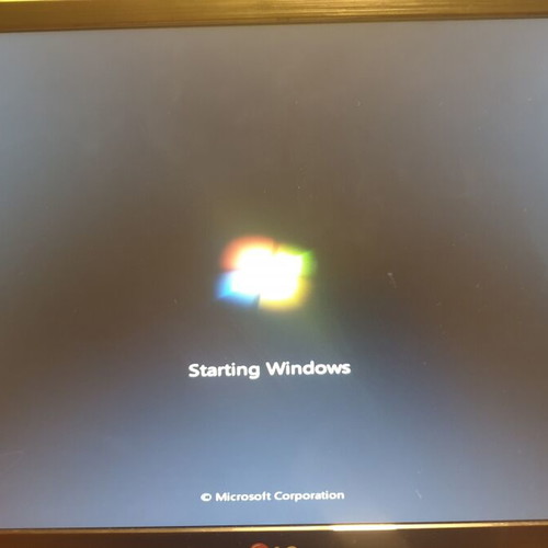 LG 22M35A 22" LED Monitor like new, 1920x1080 Full HD