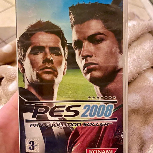 PES 2008 for PSP like new with manual and case