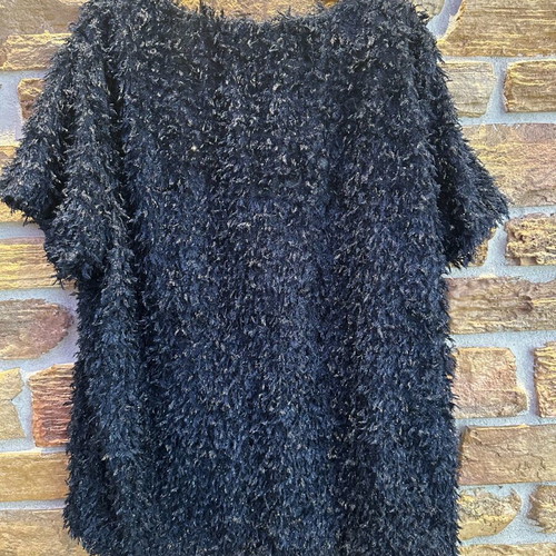 Blue fluffy shirt like new, size XL