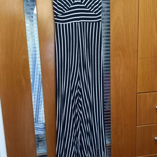 Stradivarius jumpsuit like new, black and white, size M