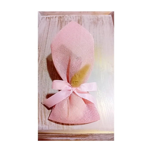 Handmade bombonieres with tulle and five Hantzigiannakis almond dragees