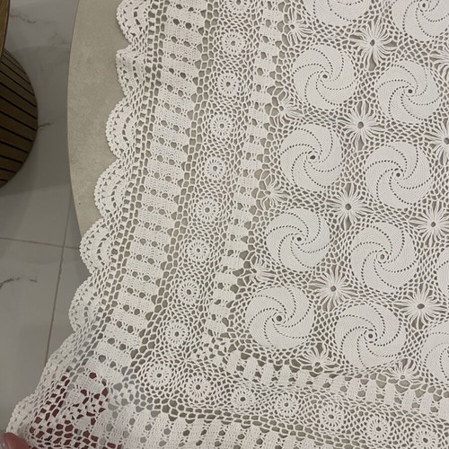 Set of 2 square doilies, different designs