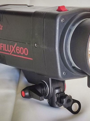 Multiblitz Profilux 600 used