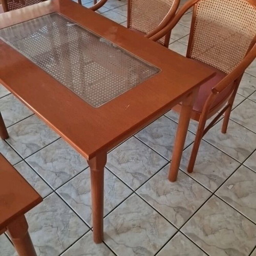 Dining table used