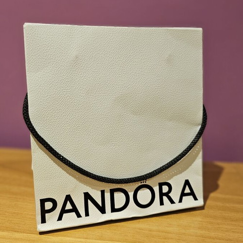 Pandora gift packaging like new, paper bag and box for jewelry